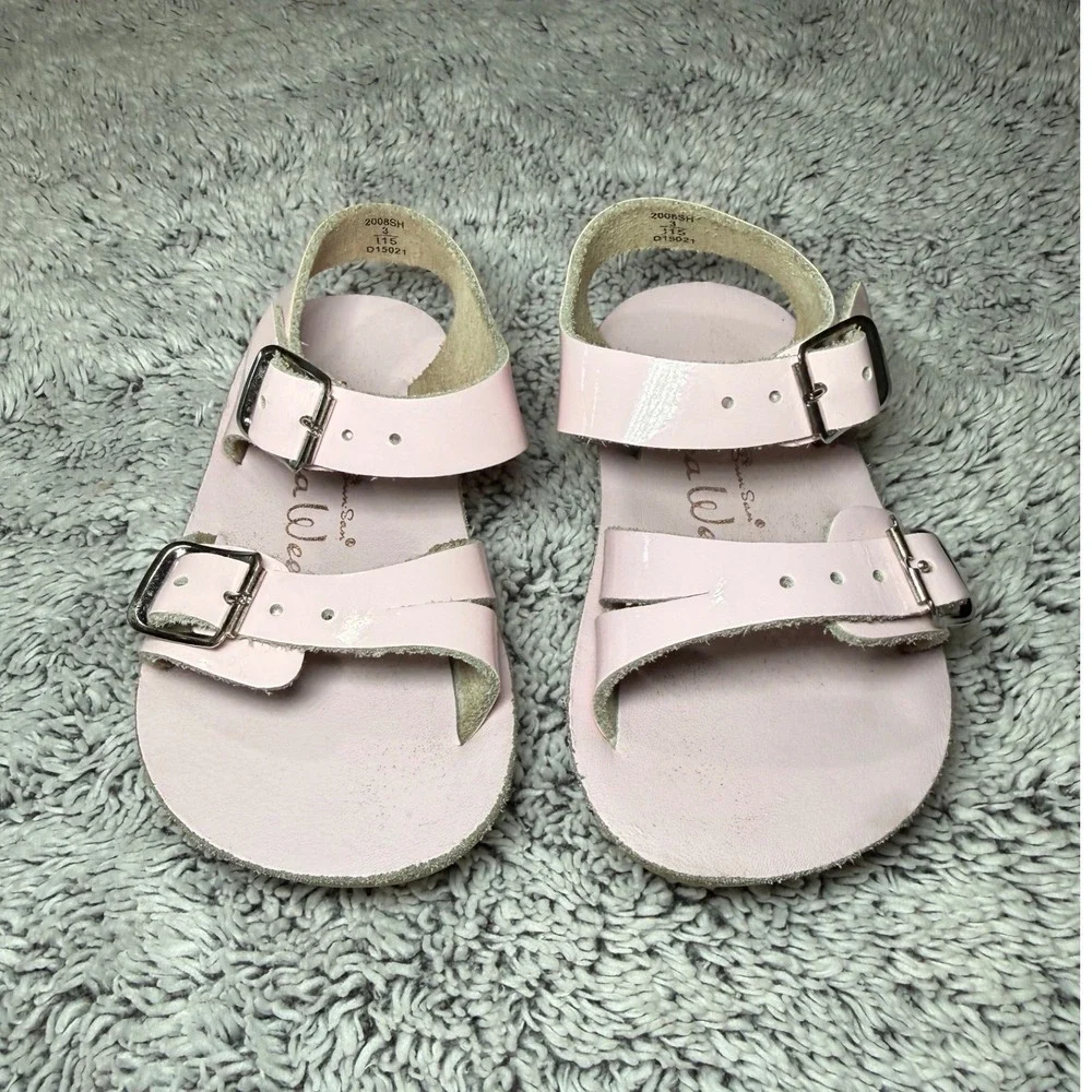Sun-San Sea Wees Saltwater Sandals Shiny Pink Patent Leather Baby Toddler Size 3